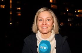 Tiril i en intervjusituasjon for NRK.